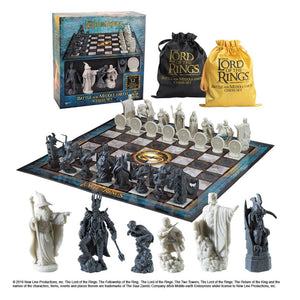 LORD OF THE RINGS CHESS SET
